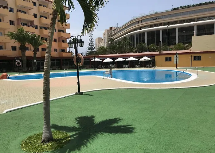 Apartment Cristianos 1 *